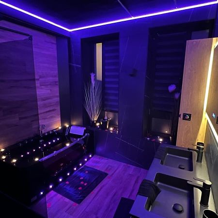 Aux Secrets De Lora, Chambre De Charme Vip Verviers Exterior foto